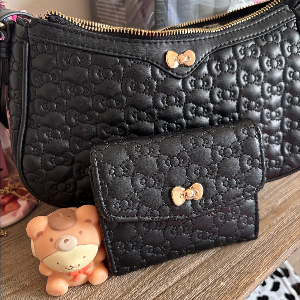 Official Sanrio 🎀 Black Hello Kitty Shoulder Bag + Wallet - Signature Embroidery
